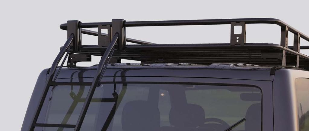 A steel mesh secures the load. The roof rack has a shock-resistant powder coating.
