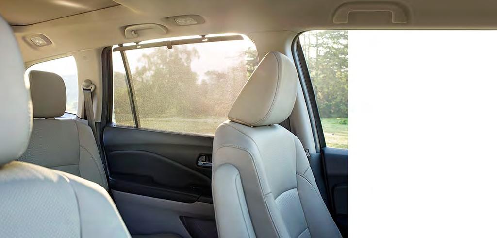 The choice is yours with easily accessible built-in 2nd-row shades (EX-L RES and above).