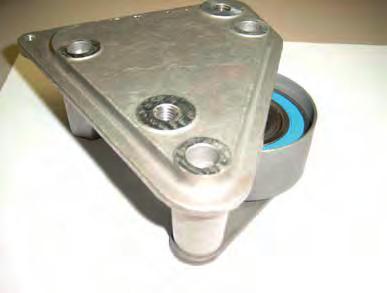 legs of the engine support bracket (Fig. 3), K015563XS can only be used from engine nr 328704 on.