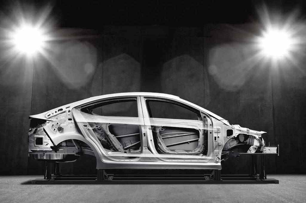 The SUPERSTRUCTURE At the core of the Elantra Sport is the SUPERSTRUCTURE, a state-of-the-art platform that is the foundation of the Elantra lineup.
