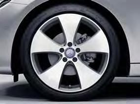 245/40 R 19 tyres (option) 17R Multi-spoke light-alloy wheels, painted in Himalayas grey and featuring a
