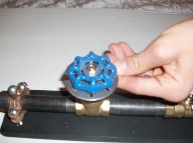 top Handle Mount Disc on top of gate valve handle