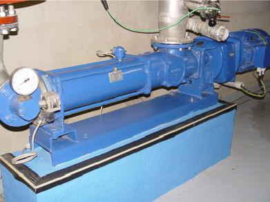 Pump SEBP 1000 for moving sludge to the primary