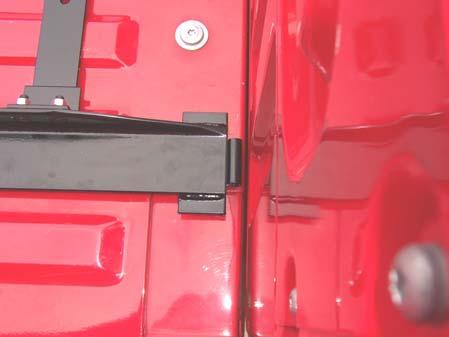 The below left photo is showing the system mounted into a new style Ford F150 6-6 bed with the tailgate open. The right photo is taken with the tailgate closed.