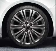 Dark-tinted rear windows Alloy wheel options at extra cost 18-inch 10-spoke alloy wheels 2 19-inch multi-spoke alloy wheels 3 For details of the complete SE model lineup, please see