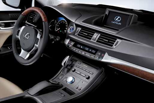INTERIOR FEATURES CENTRE CONSOLE SPORTS STEERING WHEEL CRUISE CONTROL It features a 7-inch EMV display screen operated via Remote Touch.