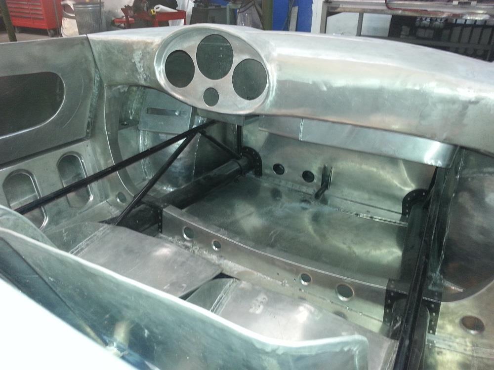 Body / Chassis Kit: The body/chassis kit is a professional start for an original style Spyder.