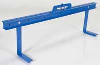 Features adjustable lifting bale for leveling load.