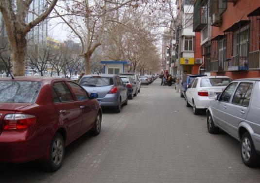 Differential parking fees From 2011, the daytime (7 AM - 9 PM) parking tariffs for non-residential areas in Beijing are adjusted.