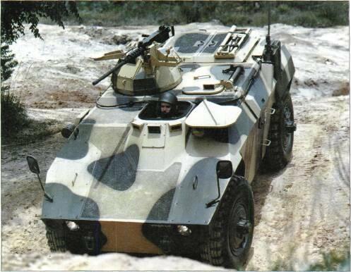4x4 VEHICLES VARIANTS Apart from the different armament options the only known variant is the NBC reconnaissance version with raised roof and NBC monitoring equipment.