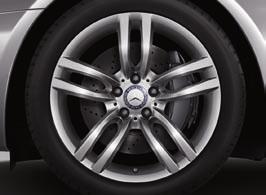 Exterior Mercedes-Benz light-alloy wheels 02 15-spoke wheel Finish: vanadium silver metallic Wheel: 8.5 J x 18 ET 35.