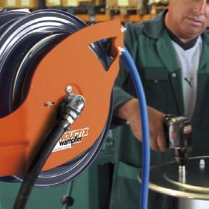 maintenance operations For demanding professionals Our reels are reliable and sturdy, easy to install and to maintain.