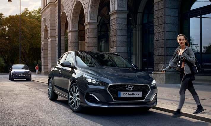 Discover Hyundai SmartSense With Hyundai SmartSense, our cutting-edge Advanced Driver Assistance Systems, the i30 Fastback is leading the segment