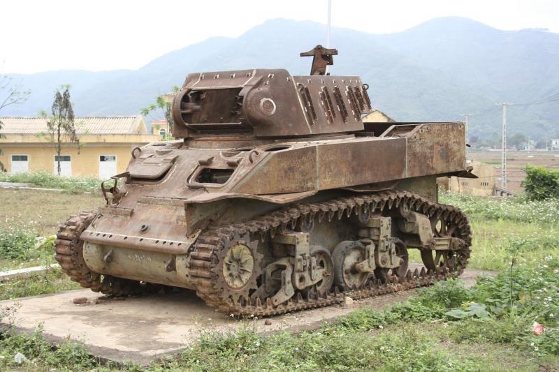 html M8 HMC Tu Vu (Viet Nam) The tank belonged to 3rd Squadron of 1er Régiment de Chasseurs à Cheval and was