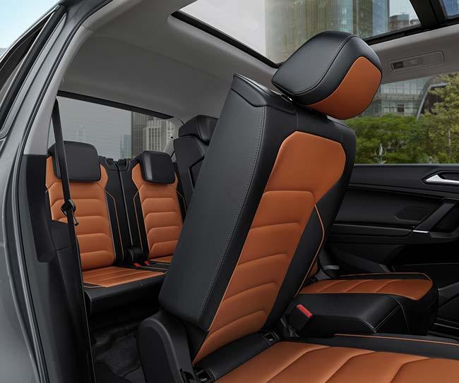 Model Line-up Trim / Color Options Third-Row Seating Third-row seat w/ easy entry is available on all 4Motion trim levels (standard on all FWD models) Panoramic Sunroof Available on Tiguan SE With