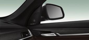 Reversing camera provides additional support in tight manoeuvres by displaying a clear view of what is happening at the rear Comfort Access with smartopener allows you to lock and unlock your BMW