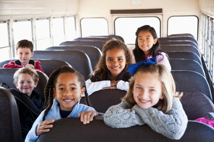 26 10.5 - Student Management 10.5.1 - Don t Deal with On-bus Problems When Loading and Unloading 1) In order to get students to and from school safely and on time, you need to be able to concentrate on the driving task.