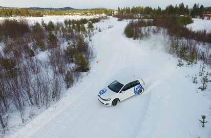 Test World's team prepares the snow and ice tracks to test anything from the smallest tyres to the largest on-highway vehicles. Handling Tracks 4. Ice Handling 1000 6m 5. Ice Handling 700 6m 9.