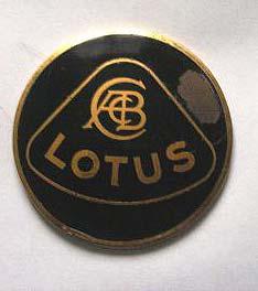all. AUTOMOBILIA In tribute to Jim Clark s passing the Lotus badge was changed to