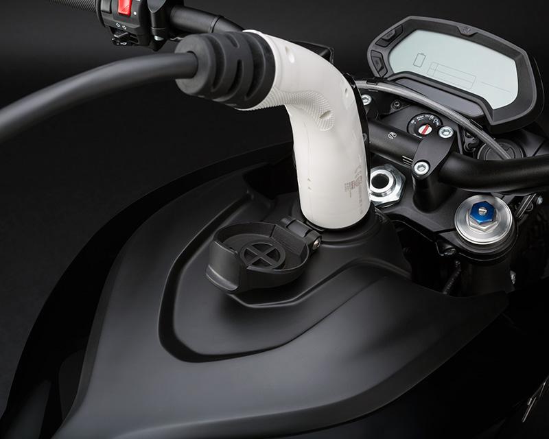 Overview The Charge Tank effectively triples the on-board charging speed of 2015 and later Zero S, SR, DS and DSR motorcycles when used with level 2 charging stations on the J1772 standard.