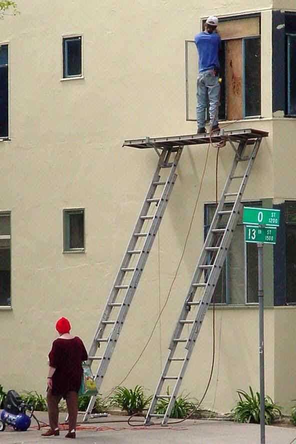Ladders shall not be used in a horizontal position as