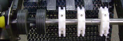 sprockets: It is recommended to fix the sprocket which is located closest to the outside track of the curving belt.