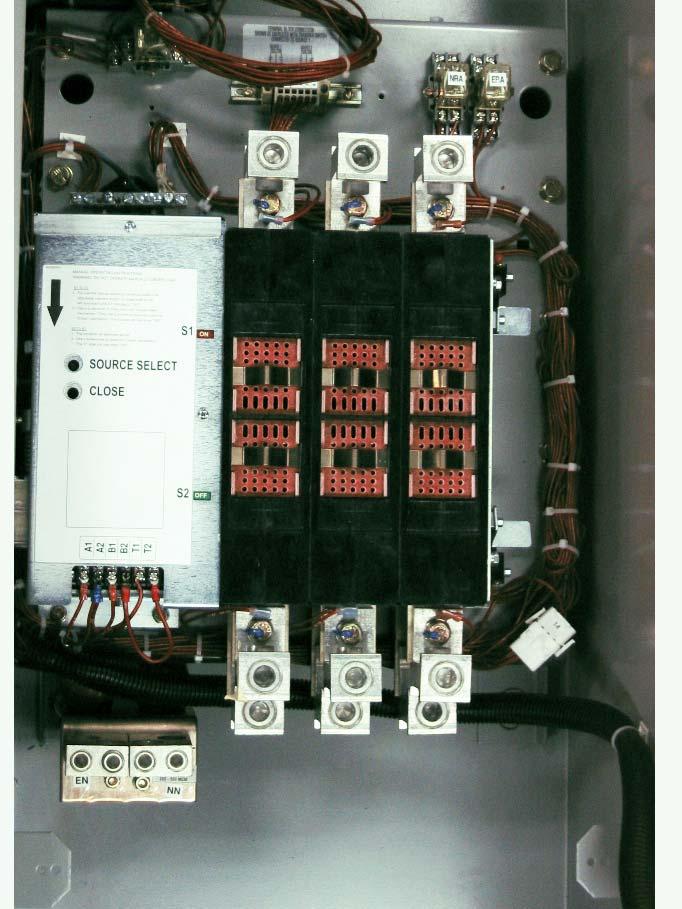 40-400A (480/600Vac) ATC-300+ 3-Postion Effective: September 2011 Page 7 Section 3: Equipment Description 3.1 General The ATS consists of three basic panels: 1. The power panel; 2.