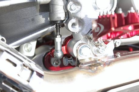REFILLING REAR BRAKE FUILD 1 Remove the master cylinder cover (1); Place rear brake master in a horizontal position and fill up the reservoir until the MIN mark with clean brake fluid DOT 4; Replace