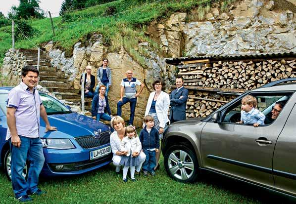 Te tradicionalne vloge tam igrajo avtomobili Škoda, vsa družina pa je z njimi zasvojena že od malih nog. Drugače sploh ne gre, saj se njeni člani pišejo Škoda.