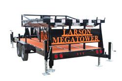This trailer mounted fold over 7-stage hydraulic light plant provides a safe and effective way for operators to quickly deploy twenty 480-watt LED light heads to elevations above 65' (ground to mast