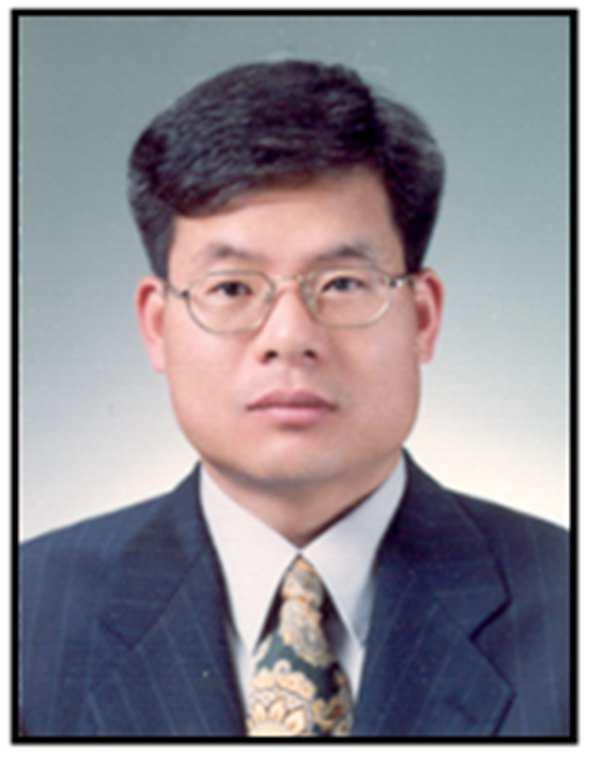 Since 1990, he has been with Korea Electric Power Corporation (KEPCO) Research Institute, Daejeon, Korea, where he is currently a principal researcher.