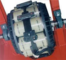 A quite reliable electric air-cooled brake (eddy current). It opposes a torque to contrast the engine horsepower and measure it.