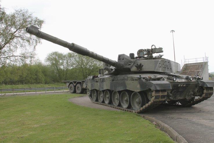 MBTs still have a role France, Germany, Italy and the United Kingdom have all reduced their main battle tank (MBT) fleets over the past few years, while at the same time retaining this key manoeuvre