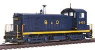 HO scale x Locomotives HO EMD SW9/1200 - Standard DC Walthers PROTO 2000. Heavy die cast chassis, 5-pole skew-wound motor, precisely meshed gears and machined brass flywheels.