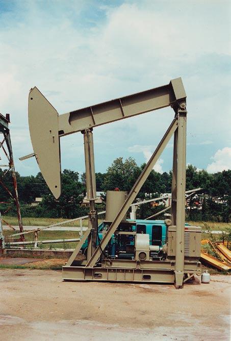Production Pump Jacks Oilgear two-way PVG 130 pumps with A controls precisely follow selected pump curve profiles as they drive walking beams of modified Lufkin