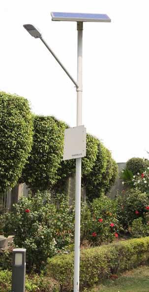 Featured Solar Street Light Products Model1 Model2 Model3 Model4 Model5 Model6 Model7 Model8 Model9 REGULAR WITH 40% DIMMING FACILITY Luminary Wattage (W) 7 12 15 20/21 28/30 40/43 20/21 28/30 40/43