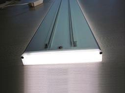 To use ED panel as track light is a new idea to