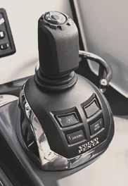 COMFORT, STYLE & VALUE DOCKING MADE EASY Joystick piloting is now available on a variety of Four Winns' models as standard or optional equipment.