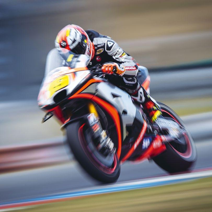 #bearacer is a state of mind, which feeds on ever new challenges, which is why Aprilia is addressing the most technologically ambitious, returning to MotoGP.