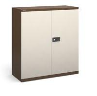Steel - Contract cupboards 7 Contract double door cupboards are designed to achieve maximum storage capacity using the least amount of space to meet