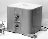 DC CAPACITORS DC 85 B SERIES: Dc - Link Capacitors on cubic box Maximum rated DC Voltage 4000 V Maximum ripple voltage 2500 V Maximum ripple current 120 A Range capacitance Up to 2250 µf Capacitance
