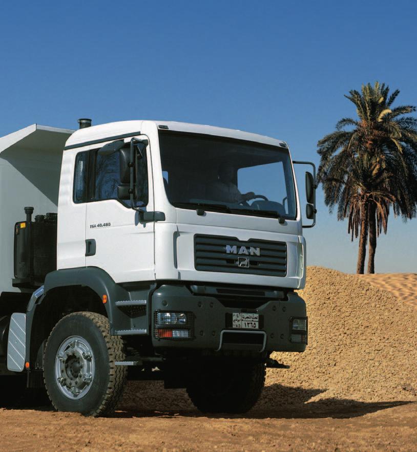 Comfort and ergonomics to the power of three. L cab. Higher comfort, low access height and low overall height are the characteristics of the L cab.