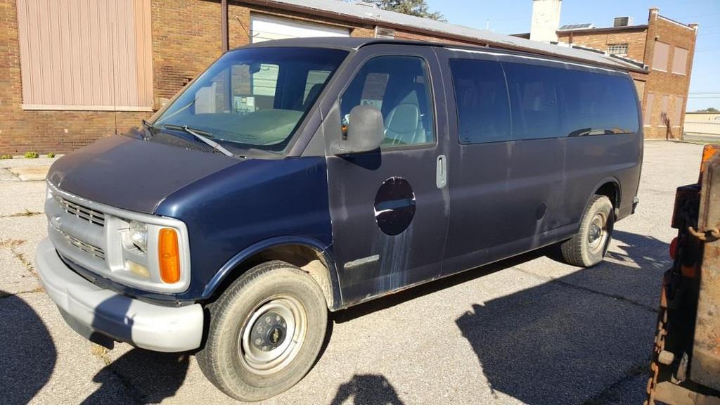 INGHAM COUNTY AUCTION - ITEM #9 2002 CHEVY VAN 3500 EXPRESS Department: Parks