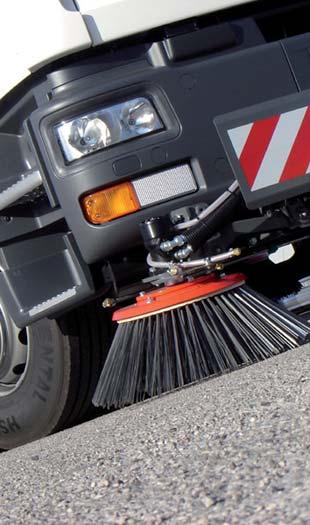 Dulevo 7500 SKY Dulevo 7500 SKY is the ideal sweeper for cleaning of roads, parking,