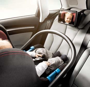 02 Audi baby mirror Easy to secure to the head rest of the rear seat thanks to the Velcro fastener, keeping the baby in