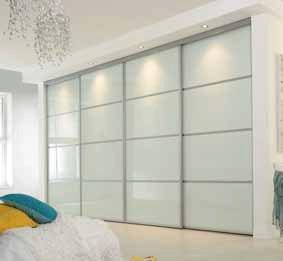 Single Panel Door options are only available in a selected number of colour finishes. (See page 28).