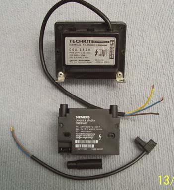 56609175 Ignition transformers (TOP) (BOTTOM)