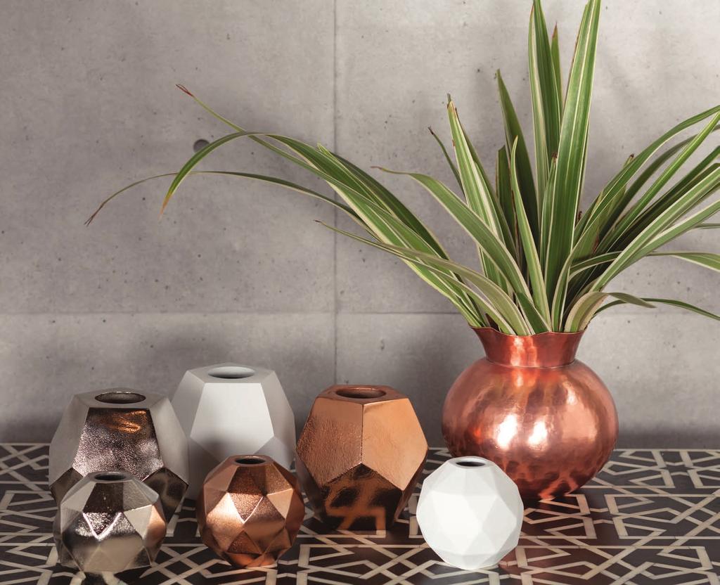 On-trend metallics & pastels For honeycomb vases,