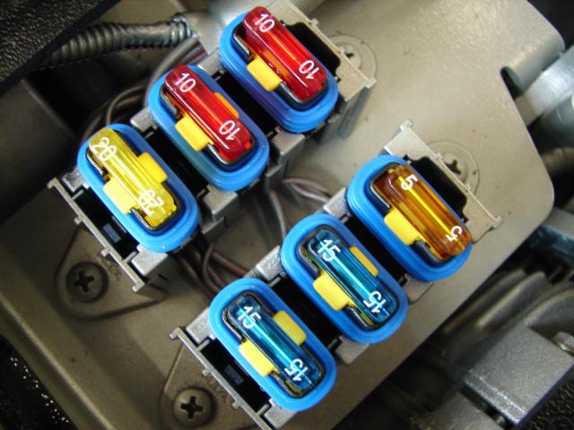 RESET FUSES The engine is equipped with safety fuses, which cut out to prevent damage to the electrical components.