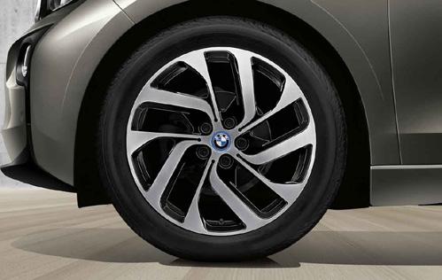 dimensions: 5Jx19 Wheel colour: Jet Black Tyre size: 155/70R19 88Q XL Tyres: Bridgestone Blizzak LM-500* Part Number: 36 11 0